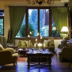Ξενοδοχείο Country Club & 3*