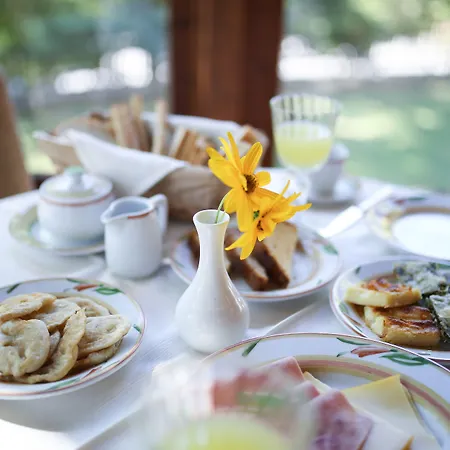 Country Club & Hotel 3*