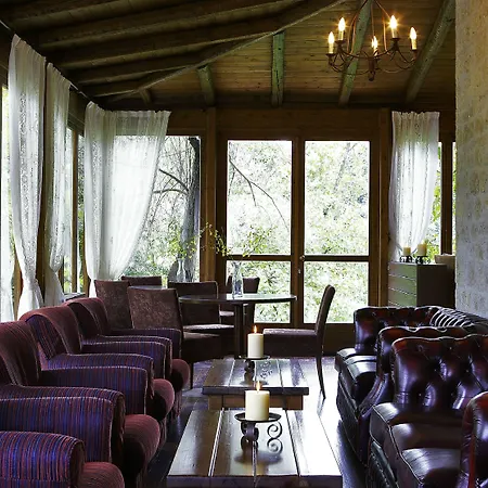 Country Club & Hotel