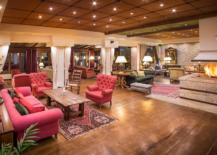 Country Club & Hotel