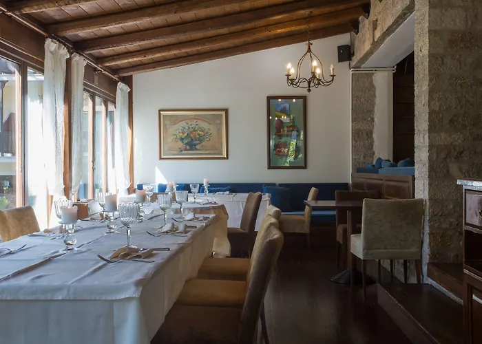 Country Club & 3* Mikro Chorio (Central Greece)