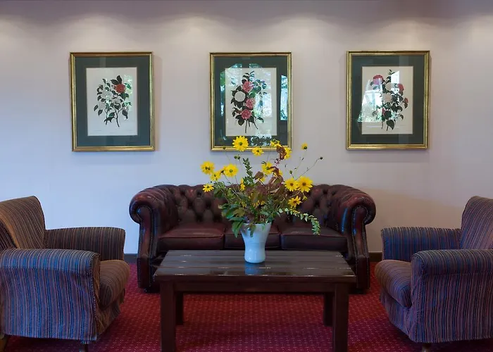 Country Club & Hotel 3*