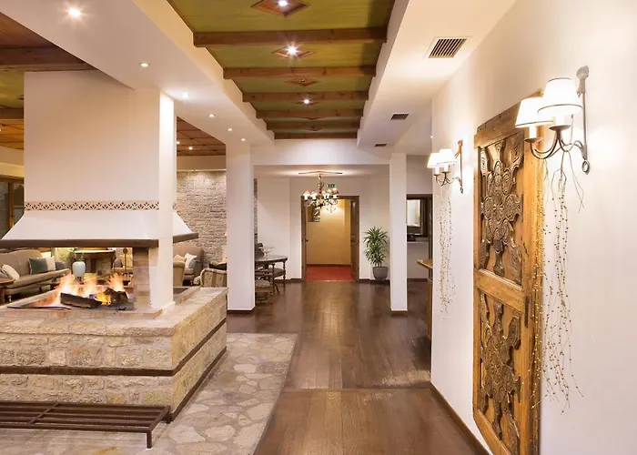 Country Club & Hotel 3*